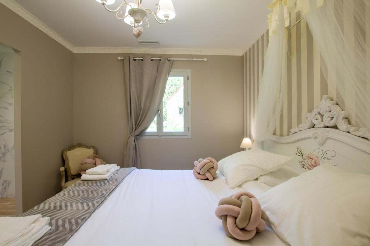 Gite Spa & Nature Saint-Chamassy ภายนอก รูปภาพ