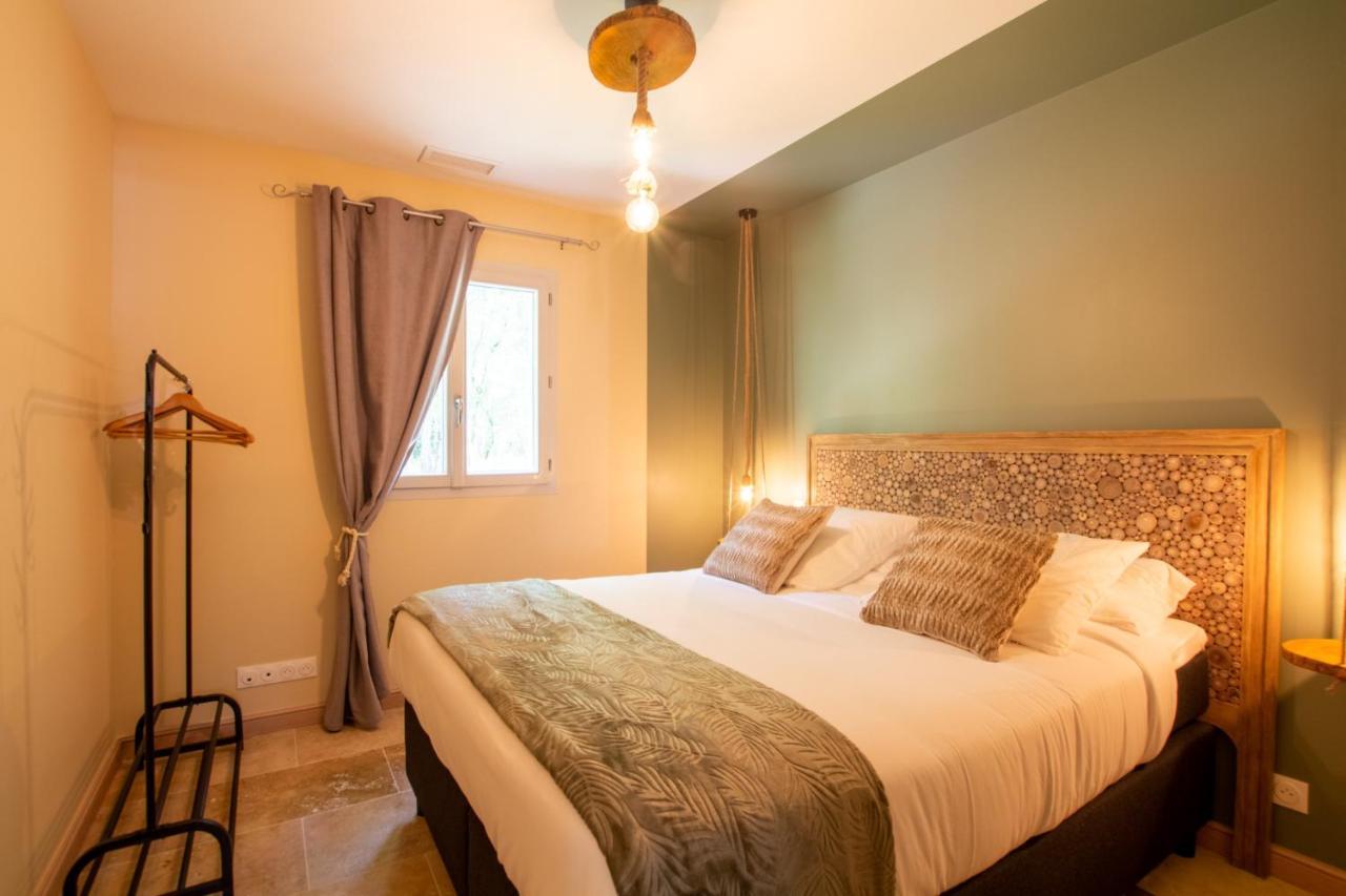 Gite Spa & Nature Saint-Chamassy ภายนอก รูปภาพ